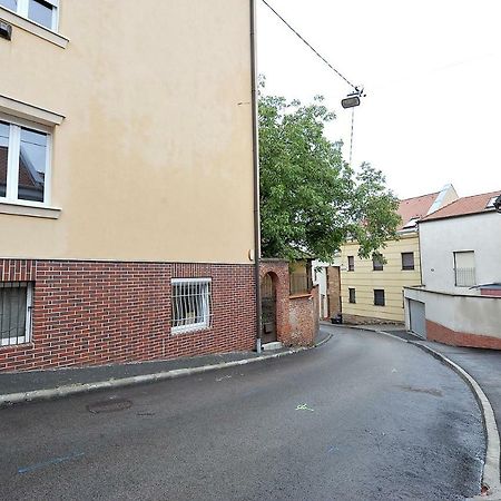 Pure Apartman Pécs Eksteriør bilde